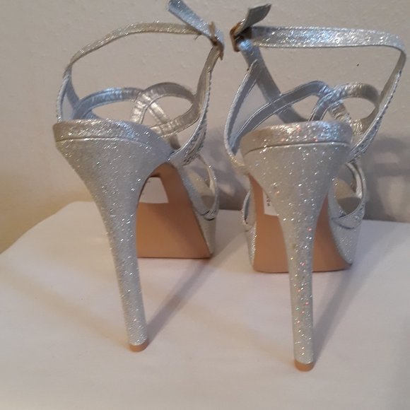 Sweetie's Shoe Collection, Silver/Rhinestone Heels - Picture 4 of 6